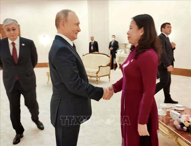 Vice President meets foreign leaders at CICA 6